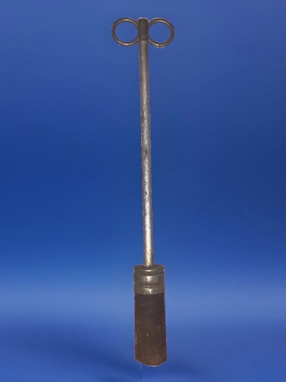 Vintage veterinary livestock balling gun / bolus Gun